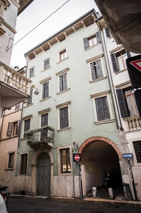 Piazza Erbe Luxury Apartment Verona Olaszország